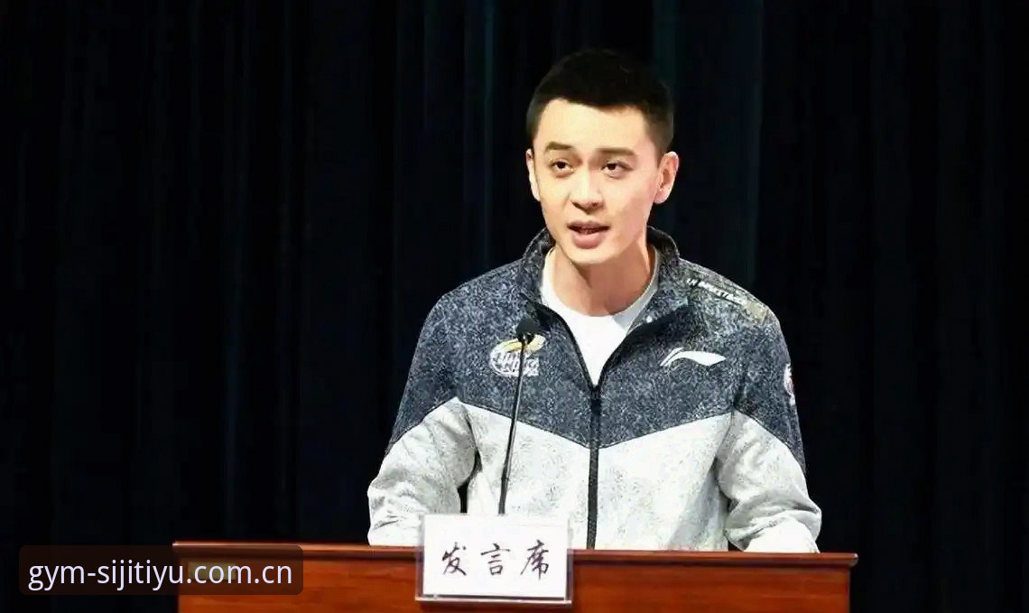 为什么杨鸣对C罗的压力判断，比大多数球迷更准确？